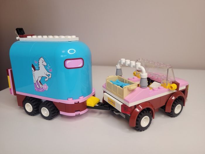 LEGO Friends 3186 Emma's Horse Trailer