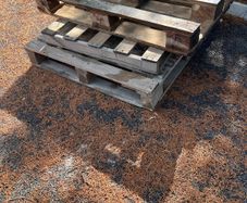 X3 free pallets