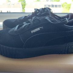 womens Puma Carina 2.0 trainers