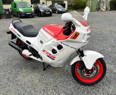 Honda Cbr 1000 F
