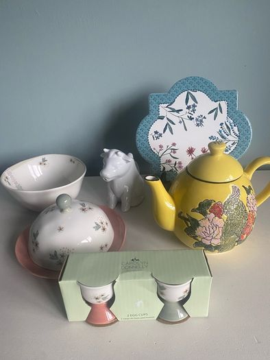 Carolyn Donnelly collection
