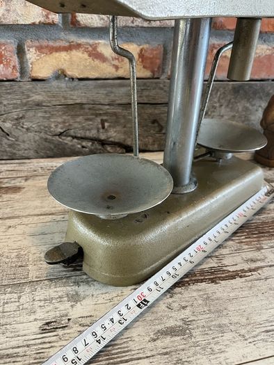 vintage Scales Money Checker