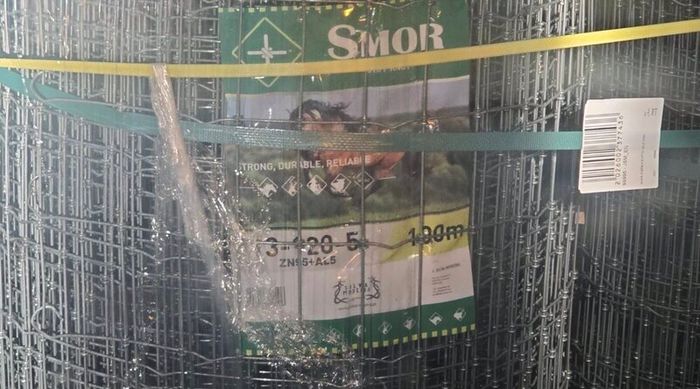 100 meter rolls of Horse wire