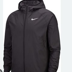 nike running jacket