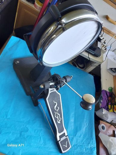 YAMAHA DD-65 Digital Percussion and Fame DD602 V2 Electronic Drum Kit and MS20 Music Stand plus all accessories