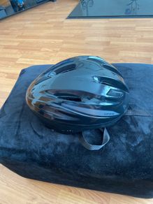 Cateye cycle helmet