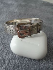 solid silver buckle bangle, full halmarks,Birmingham,35g