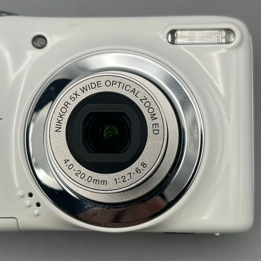 Nikon Coolpix L25 10.1MP Digital Camera White