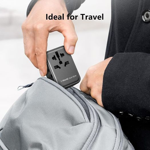 MOMAX Universal Travel Adapter,70W GaN Travel Plug Adapter with UK/EU/AU/US Plugs, 3USB-C PD & 2USB-A QC International Adapter Charger, Adapter Plug for Laptops Tablets Phones Vision Pro 1-World
