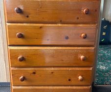 Pine 5-Drawer Chest of Drawers - Bedroom Storage