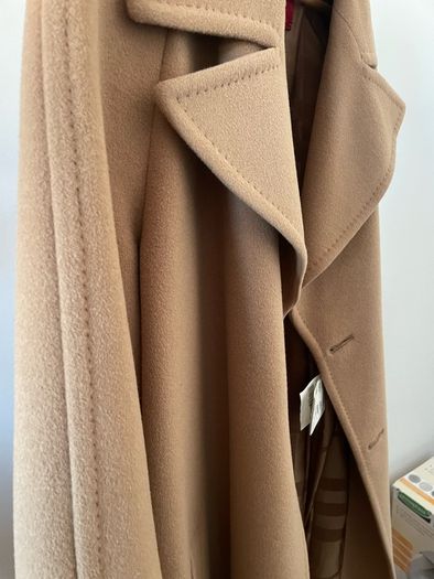 Burberry wool camel coat