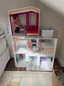 Rainbow High Doll's House