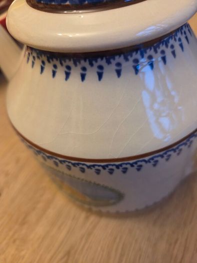 pottery