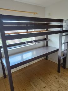 Single bunk with workspace below
