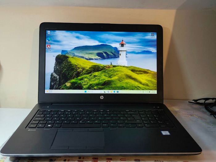 HP Zbook G4 15.6" Intel i7 7th Gen | 24GB RAM |512GB SSD | Windows 11 | Office 2021 Gaming Laptop