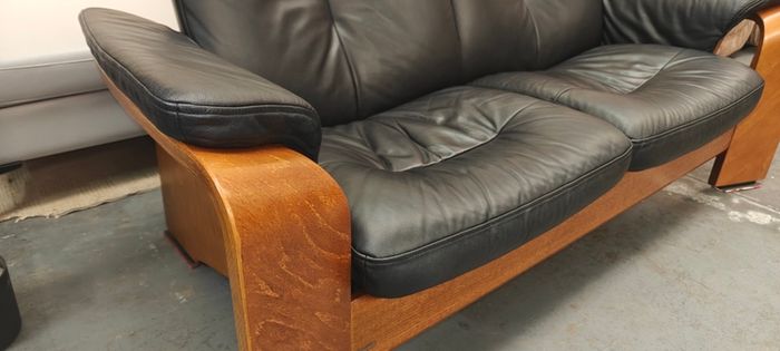 Ekornes Stressless 2 Seaer Recliner Sofa