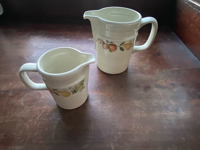 Wedgewood 'Quince' Dinner Service Set