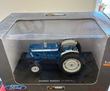 1:32 scale farm models