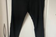 bottoms nwt Victoria secrets pink black yoga bottoms with cut out detail small