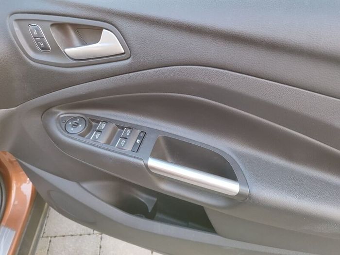 Ford Kuga Titanium 1.5L Automatic  Mileage 77k km