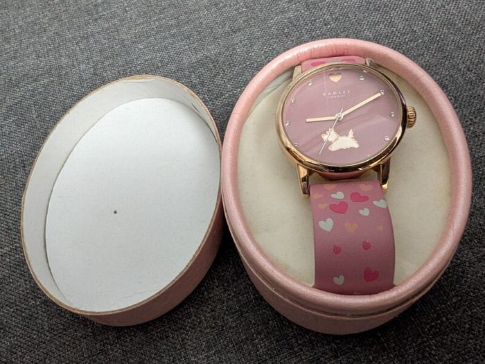 RADLEY LONDON Ladies' Watch - Rose Gold with Pink Leather Heart Strap
