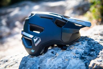 7 iDP project 21 trail pro bicycle bike mountain Helmet size S 55mm