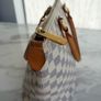 Louis Vuitton Damier Azur Canvass Saleya PM bag Image 5