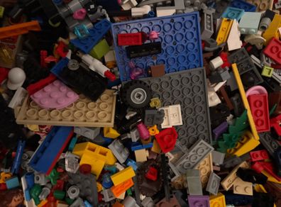 14kgs of genuine Lego