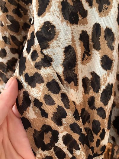 Guess long sleeved blouse