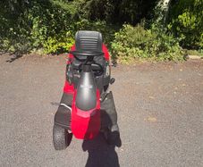 Ride On Lawnmower   827m   Mountfield