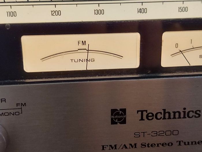 Technics FM-AM Stereo Tuner Model ST-3200, Technics Model No. RS-M205, Technics Stereo integrated Amplifier Model SU-3200, 3 parts of a Technics Music System, No phonograph or Speakers