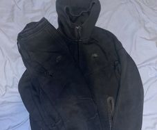 nike tech fleece