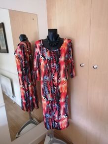 Women's Dress Size 14 Stretch