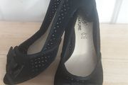 Shoes .. Size: 5 UK ..38 EU .. Signature  from Dunnes Stores now only 24.00euro