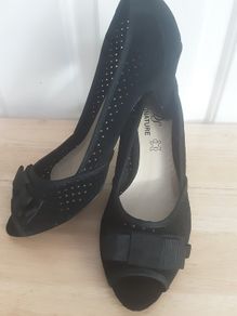 Shoes .. Size: 5 UK ..38 EU .. Signature  from Dunnes Stores now only 24.00euro
