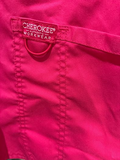 Cherokee scrub top