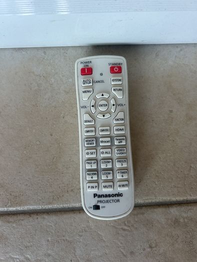 Panasonic Projector with Sapphire pull up or down Screen