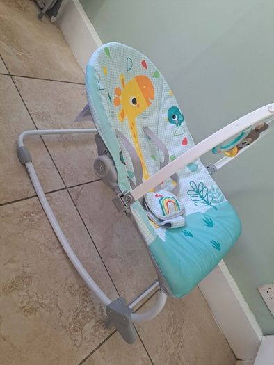 Baby travel system and baby rocker (collection only)