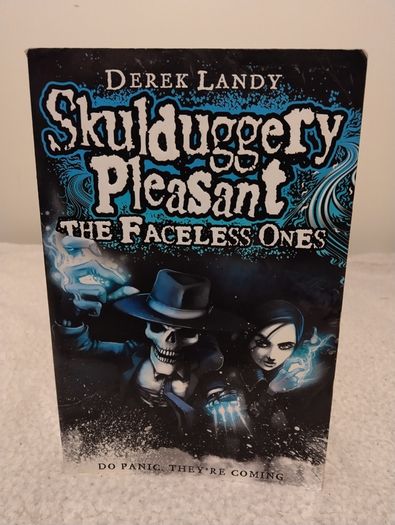 Skulduggery Pleasant Books collection By Derek Landy