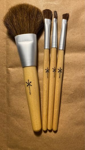 Max Factor 4-piece Travel Make Up Brush Kit Set Brand New