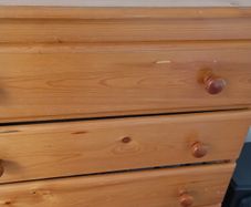 pine chest of drawers