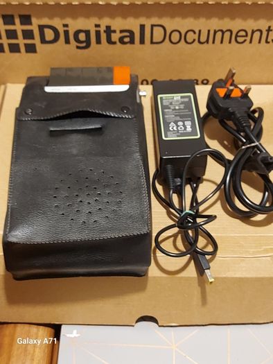 Vintage Carousel Jones Solid State Cassette Tape Recorder Model Et-1016 in lovely case, with Power supply, excellent condition