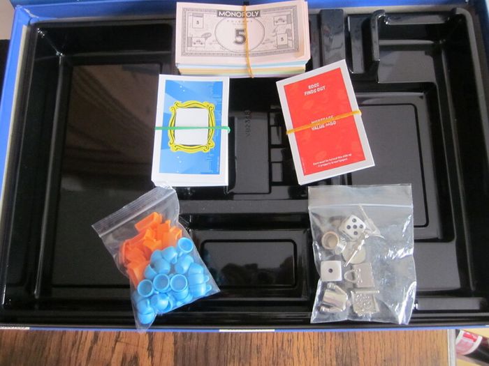 Monopoly Friends The TV series Board Game