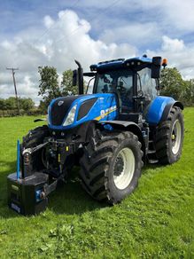 New Holland T7.260