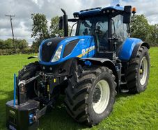New Holland T7.260