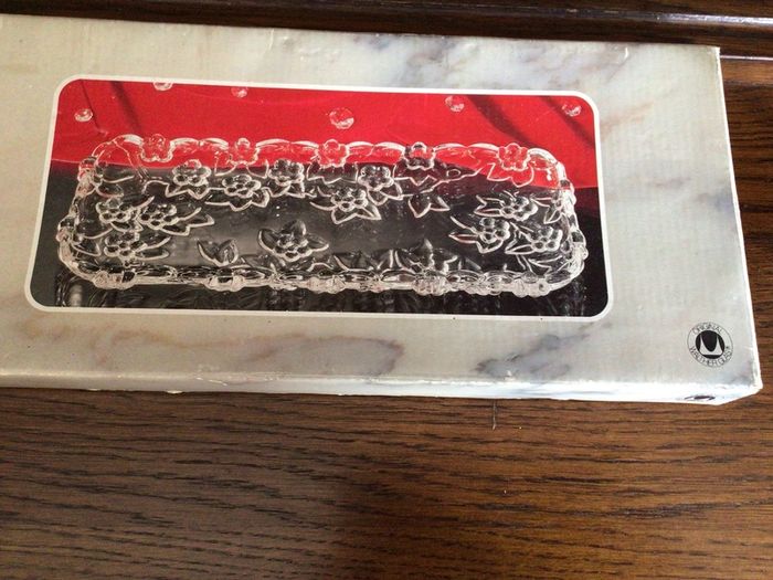 Vintage Boxed Walther Art Glass Sandwhich Plate