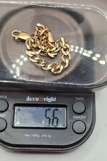 9ct  yellow gold bracelet
