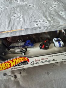 HotWheels Premium