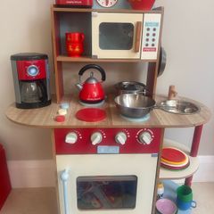 Gorgeous Kitchen bundle with all the accessories you need