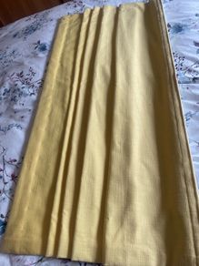 Mustard Roman blind